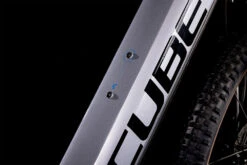 Cube Reaction Hybrid Performance 625 Polarsilver´n´blue -Cube 533112 D2