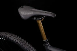 Cube Stereo 140 HPC SLT 27.5 Carbon´n´black 10 Cube Stereo 140 HPC SLT 27.5 Carbon´n´black -Cube 554400 D2