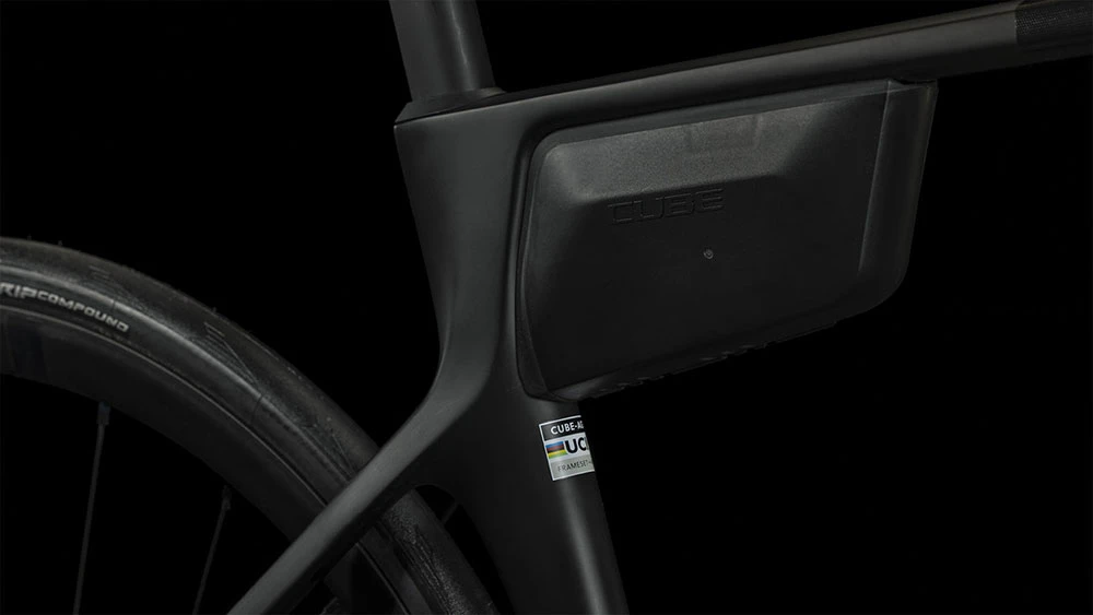 Cube Agree C:62 Race Carbon´n´black 7 Cube Agree C:62 Race Carbon´n´black – Image 5