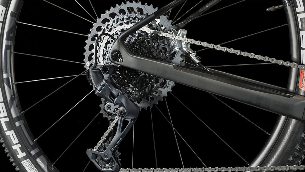 Cube Elite C:62 ONE Carbon´n´black 7 Cube Elite C:62 ONE Carbon´n´black – Image 5