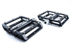 Cube Pédales Plates-formes All Mountain 10 Cube Pédales Plates-formes All Mountain -Cube Cube All Mountain Plattformpedale black 14159 b