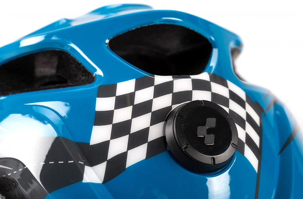Cube Fink - Kid's Helmet 6 Cube Fink - Kid's Helmet – Image 4